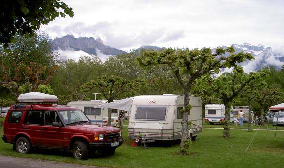 Entschdigung: Campingplatz am See ...