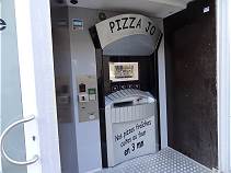 Fr Hungrige: Pizza-To-Go Station
