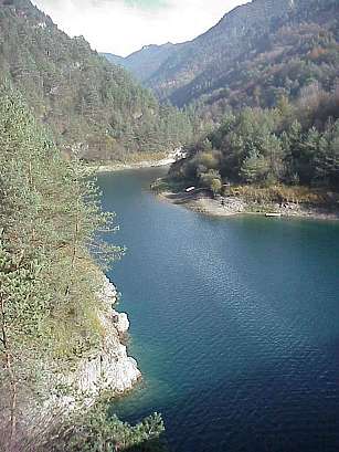 ... vorbei am Lago di Valvestino ...