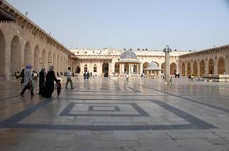 Innenhof Umayyaden Moschee ...