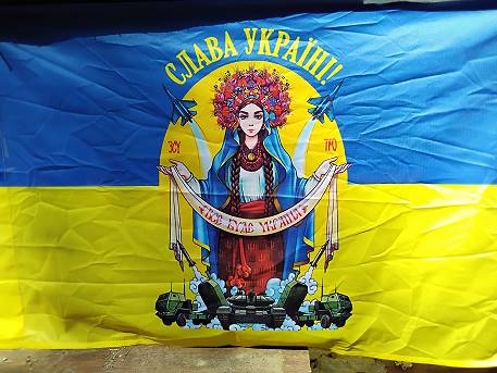 "Alles wird ukrainisch": Flagge kirchlich angehaucht ...