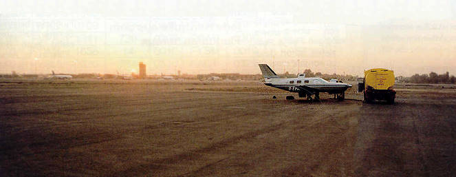 "Kaputter" Fuel Truck erscheint in Luxor ...