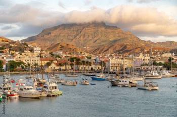 Mindelo Hafen, So Vicente (Adobe Stock #232651222)