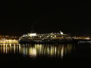 Die `Sovereign leuchtet ...