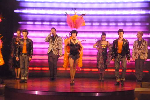 Die Abendveranstaltungen warten ...