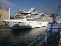 Tankschiff - und schon wieder die `MSC Poesia!