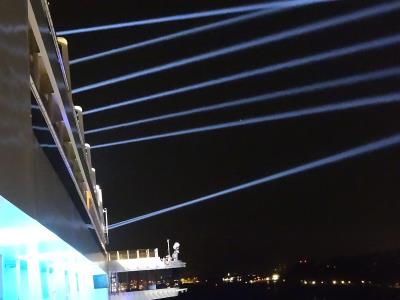 Lichtshow, zum Ersten  ...