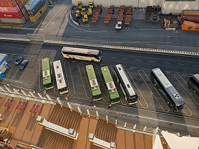 Shuttle-Busse in La Specia ...