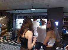 Scharfes an der Ecke ... Scharfes an der Ecke ...