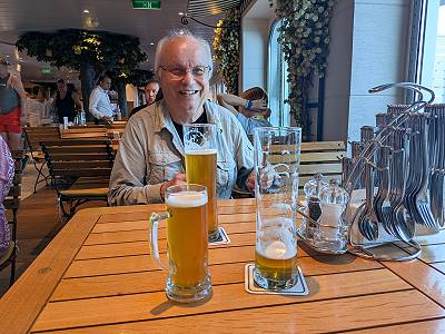 Aktionsbier anstatt Zwickel angesagt! Aktionsbier anstatt Zwickel angesagt!