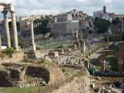 Blick aufs Forum Romanum ...