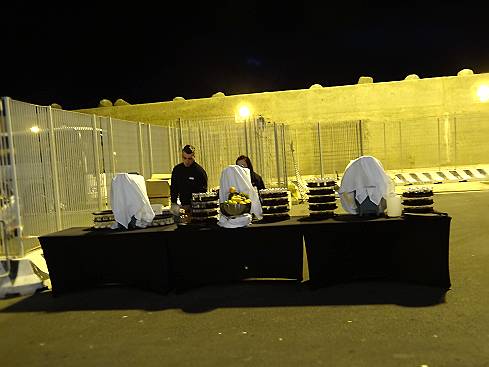 AIDAmar Empfang: Bewirtung fr die Rckkehrer ...