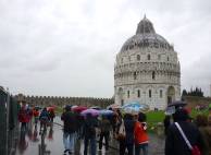 Echte Touris kann kein Wetter stoppen ...