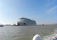 Hinter dem Emssperrwerk Gandersum bei Ditzum: 09.10.18, 13:43 Uhr 