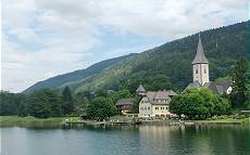 Stift Ossiach in Sicht!