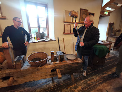 Hmmern, bis das l fliet ...