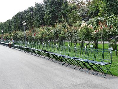 Nehmen Sie Platz ...