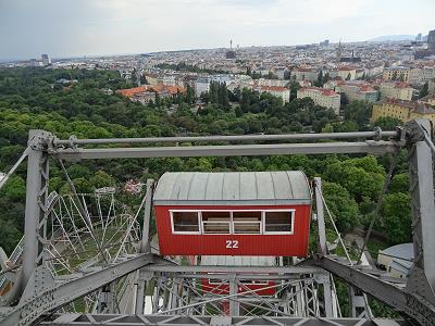 Schon seit 1897 beliebt: Das Wiener Riesenrad ...