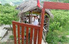 Die Wirtin winkt uns zum Einkehren