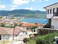 Blick auf die Bucht und die Stadt Ohrid