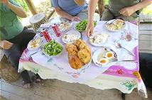 Unser Men, Ziegenjoghurt und Honig kamen erst spter