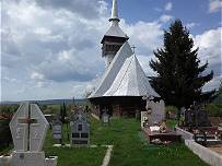 Holzkirche von Bradet