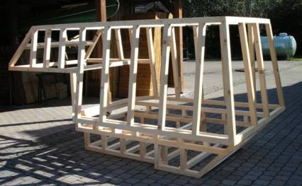 Unter- und Oberteil zusammengebaut, aber 20 cm zu hoch ... Unter- und Oberteil zusammengebaut, aber 20 cm zu hoch ...