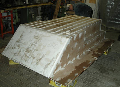 Unterteil gespachtelt ...