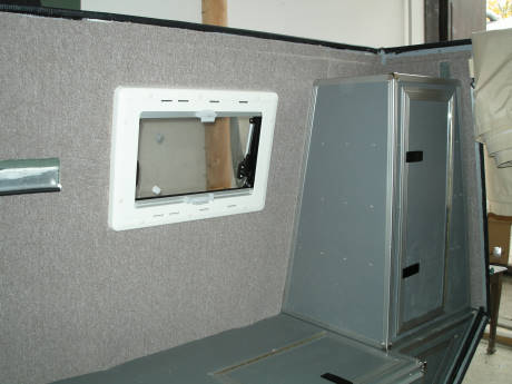 Fenster eingebaut ... Fenster eingebaut ...