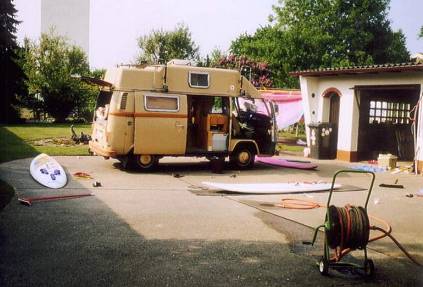 Zweites Wohnmobil: Mit Echtholz-Schreinerausbau der totale Luxus ...