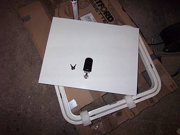 Stauraum-Klappen zum Selber zusammenbauen