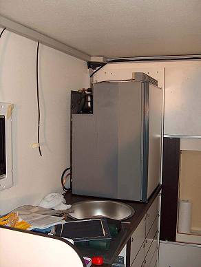 Es wird Zeit fr den Khlschrank ...