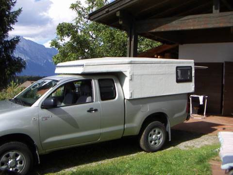 Ebenfalls ein Hardtop mit Aufstelldach ...