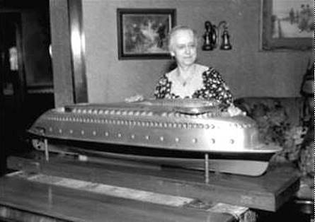 Mrs. Peabody fast am Ziel ...