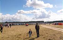 Parkplatz bereits gut gefüllt ... Parkplatz bereits gut gefüllt ...