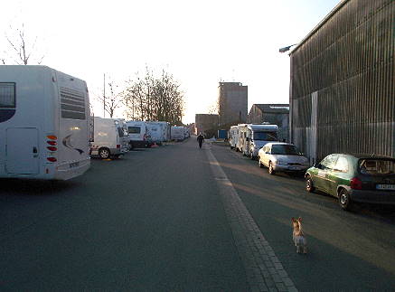 Es wird Abend: Wann kommt das Schiff ..?