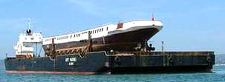 Rückkehr auf dem Lastkahn ... Rückkehr auf dem Lastkahn ...