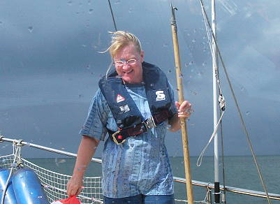 Die Besatzung: Simone ... Die Besatzung: Simone ...