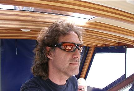 ... und der Kapitän: Jürgen ... ... und der Kapitän: Jürgen ...