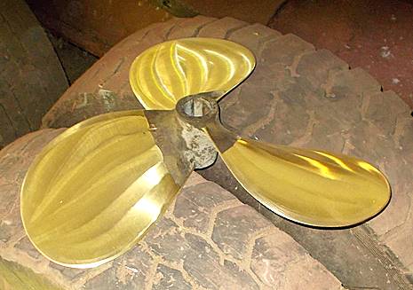 Schraube repariert ...