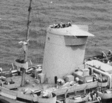USS WEST POINT mit "Stählernem Fuchsloch"