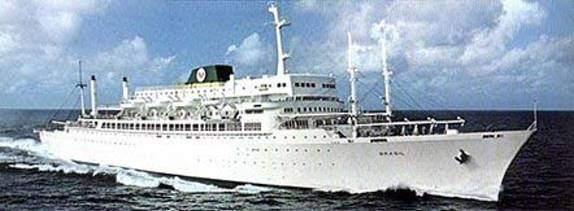 BRAZIL mit Schornstein-hnlichem Aufbau