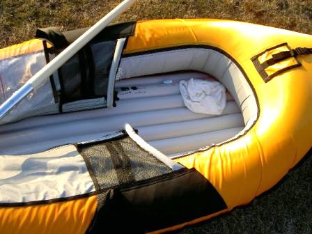 ... und berschaubarer Stauraum ...