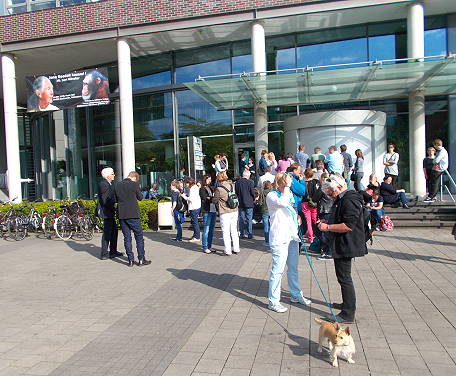 Noch ist kein Einlass ...