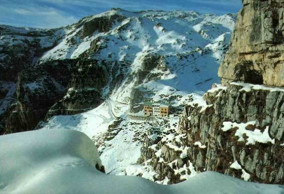 Am Pasubio RifPapa - Ein Panorama ... Am Pasubio RifPapa - Ein Panorama ...