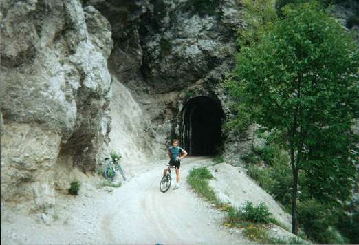 Am Pasubio: Lars hat den Tunnel geschafft ...