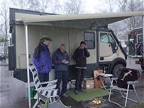 Angenehm unter der Markise ...