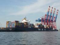 ... und die "Donata" der MSC ...