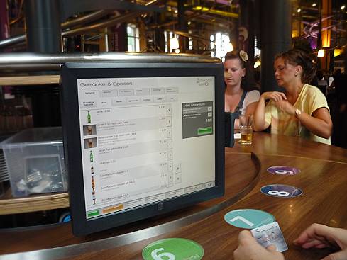 Essen fr den Nerd: Bestellung am Monitor ...