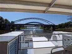 Hinter uns die Jerusalembrücke ... Hinter uns die Jerusalembrücke ...